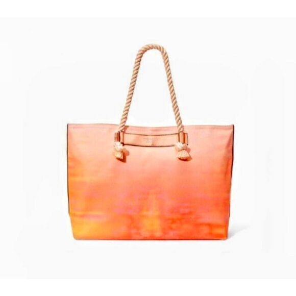NWT VICTORIA'S SECRET Large Tote 18.5' X 12.5' - Picture 1 of 5